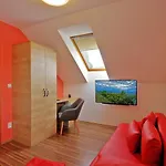 Gasthuis Eltako 3*